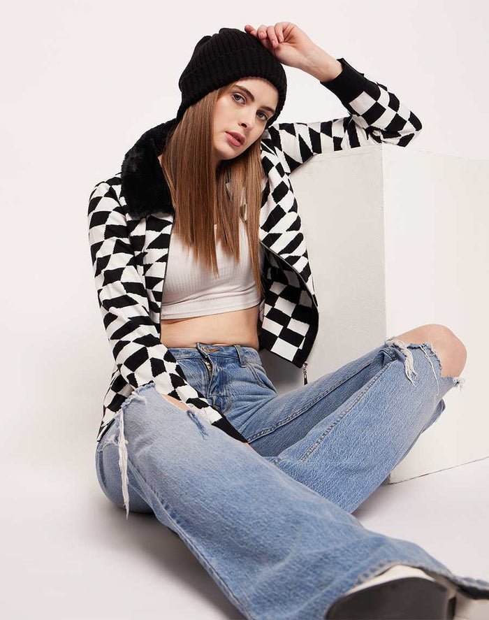 Madame Faux Fur Collar And Cuffs Geometric Print Off-White Sweater