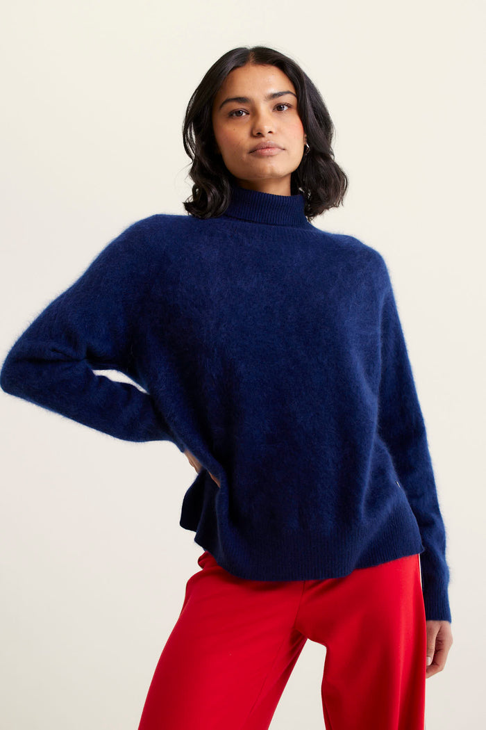 Rose Brushed Cashmere Polo In Navy
