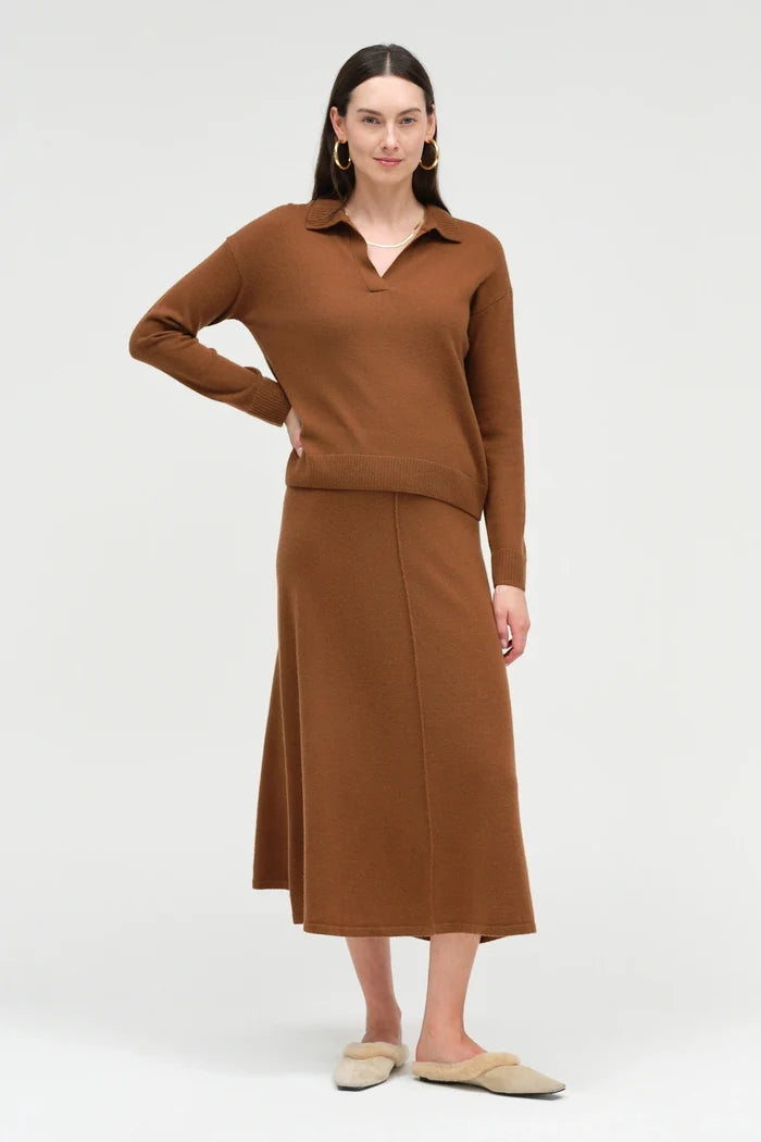 Toffee Wool-Cashmere Collared Sweater
