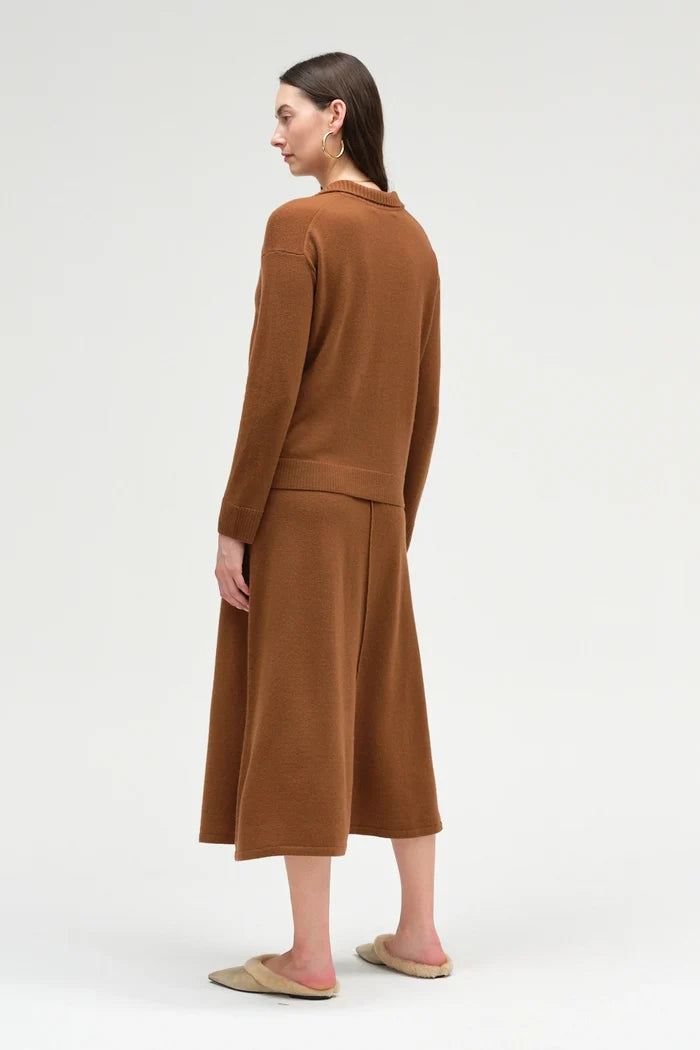 Toffee Wool-Cashmere Collared Sweater